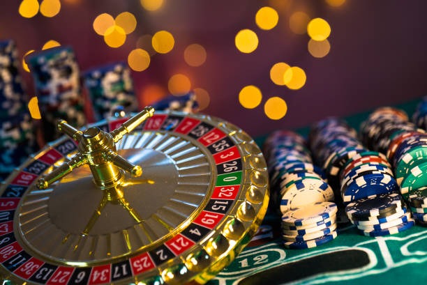 Live dealer at vivatogel studio broadcasting blackjack game