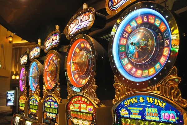 Sic Bo dice game at vivatogel studio with professional dealer during SEA Games